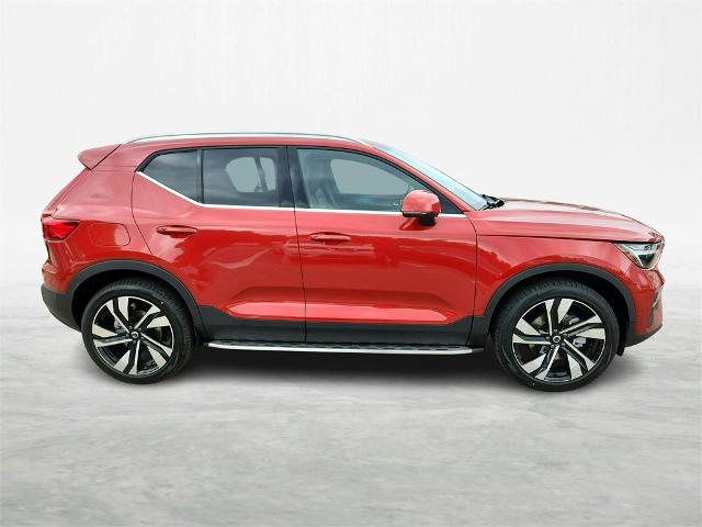 2024 Volvo XC40 Vehicle Photo in Houston, TX 77007