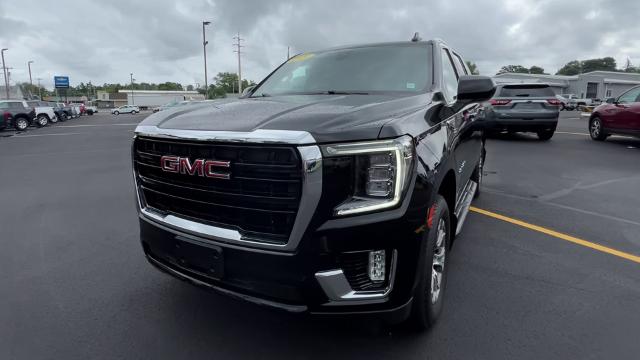 2022 GMC Yukon Vehicle Photo in MASSENA, NY 13662-2255