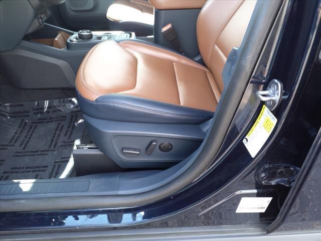 2022 Ford Maverick Vehicle Photo in Plainfield, IL 60586