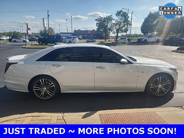 2020 Cadillac CT6-V Vehicle Photo in Plainfield, IL 60586