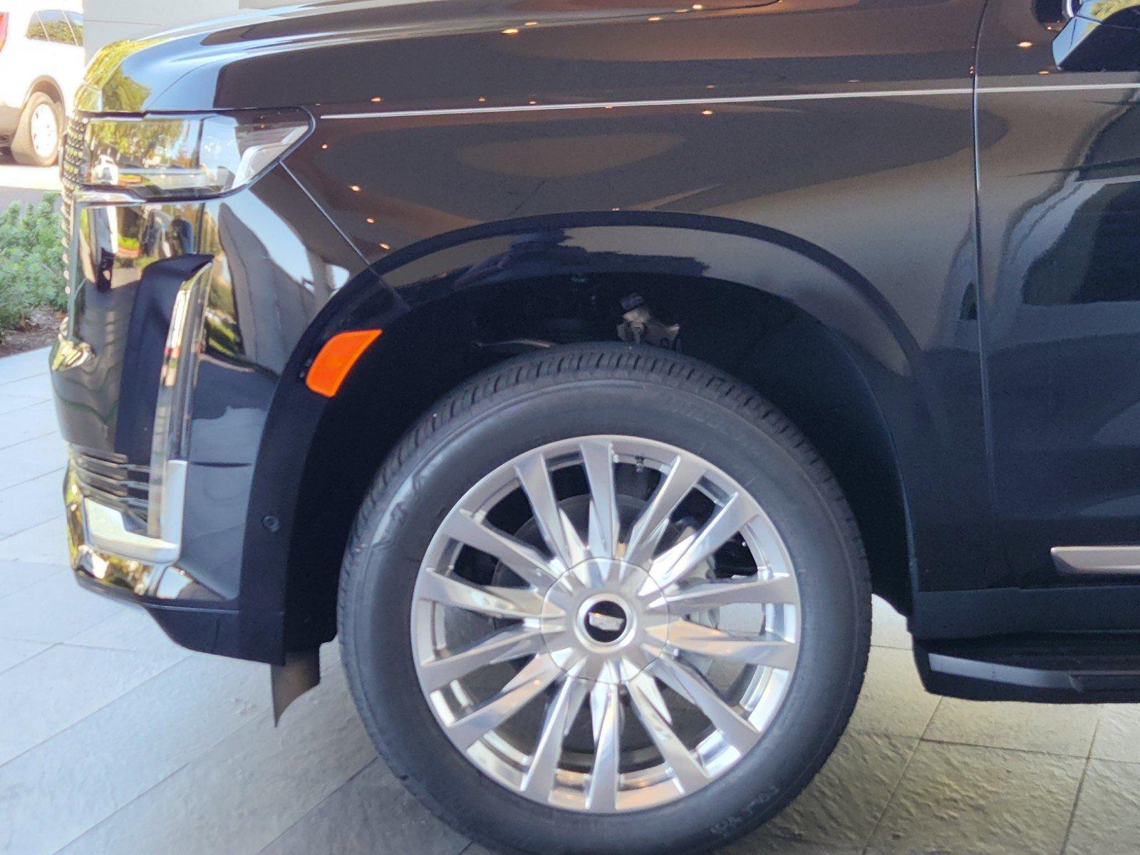 2024 Cadillac Escalade Vehicle Photo in HOUSTON, TX 77079-1502