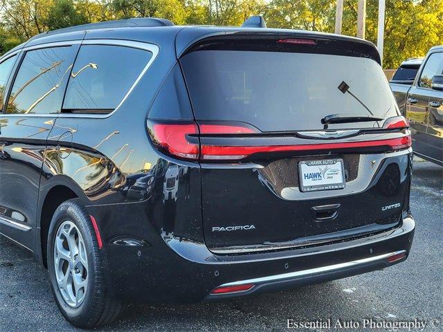 2023 Chrysler Pacifica Vehicle Photo in Saint Charles, IL 60174