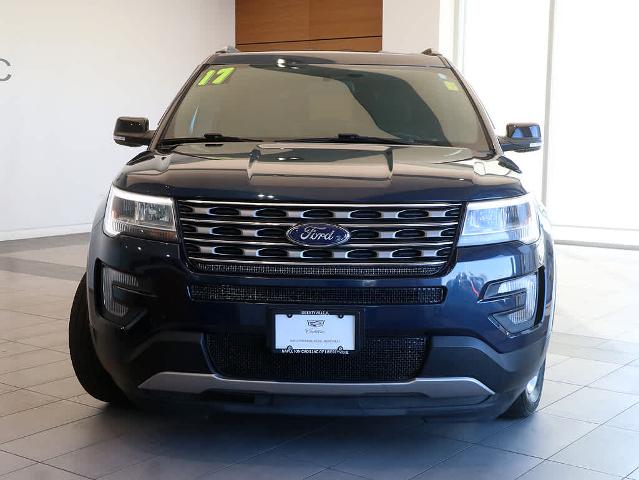 2017 Ford Explorer Vehicle Photo in LIBERTYVILLE, IL 60048-3287