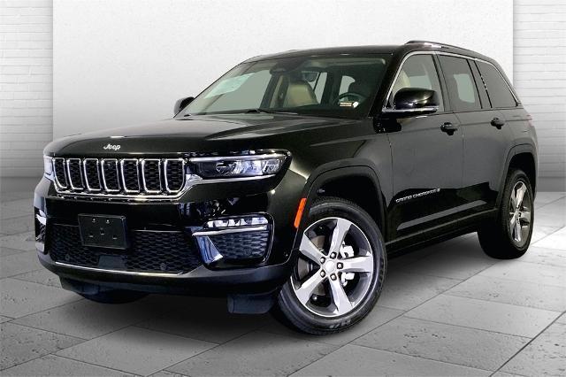 2022 Jeep Grand Cherokee Vehicle Photo in Lees Summit, MO 64086