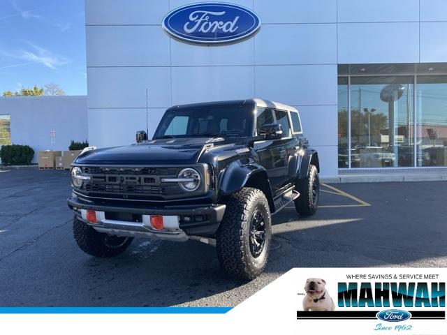 2024 Ford Bronco Vehicle Photo in Mahwah, NJ 07430-1343