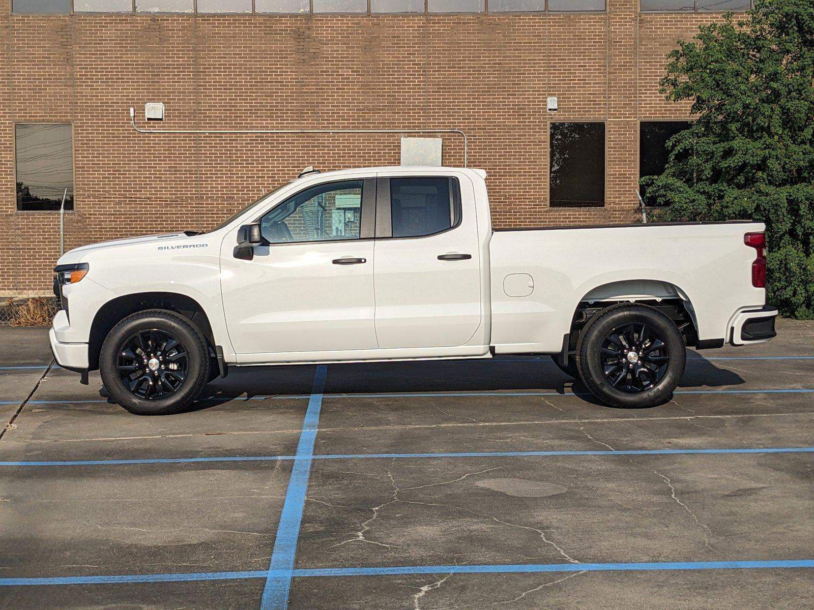 2025 Chevrolet Silverado 1500 Vehicle Photo in HOUSTON, TX 77034-5009