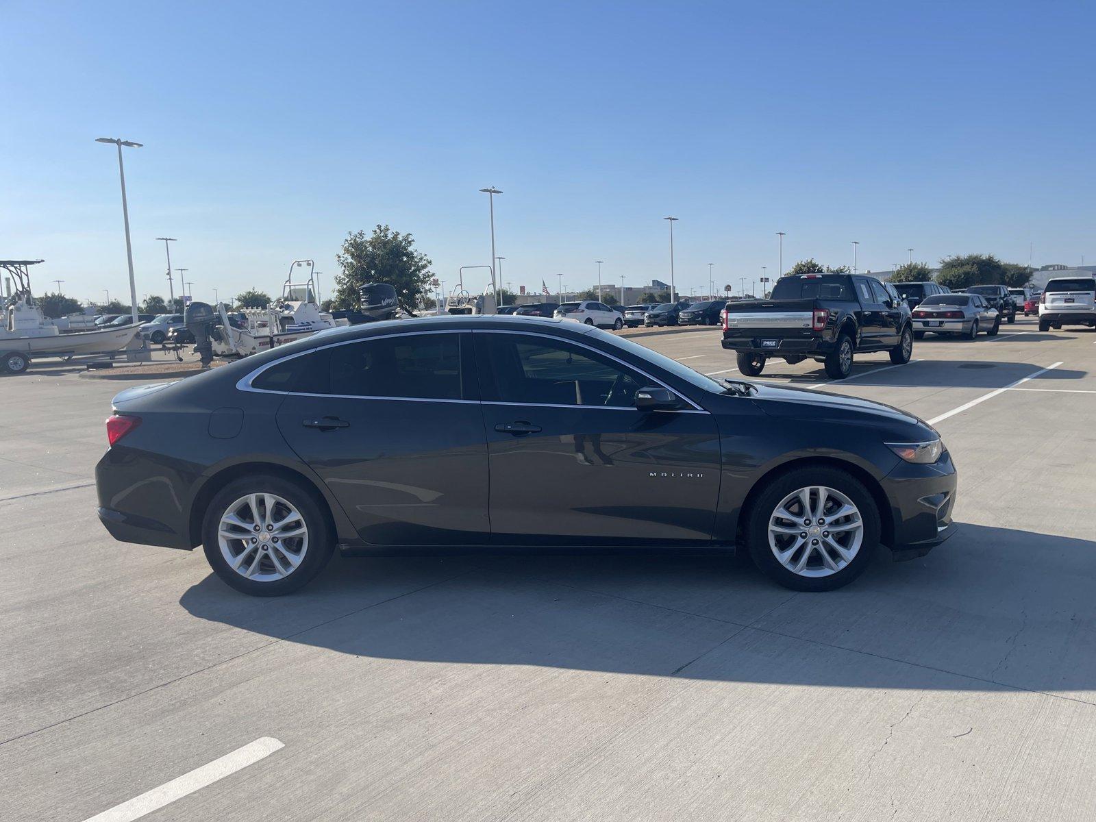 2018 Chevrolet Malibu Vehicle Photo in Corpus Christi, TX 78415