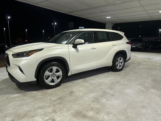 2021 Toyota Highlander Vehicle Photo in Ennis, TX 75119-5114