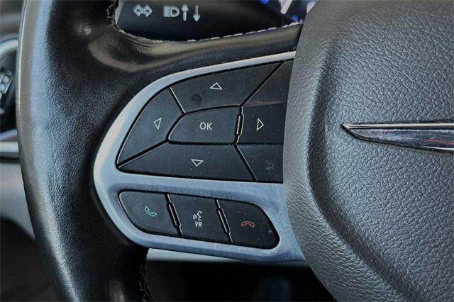 2022 Chrysler Pacifica Vehicle Photo in ELK GROVE, CA 95757-8703