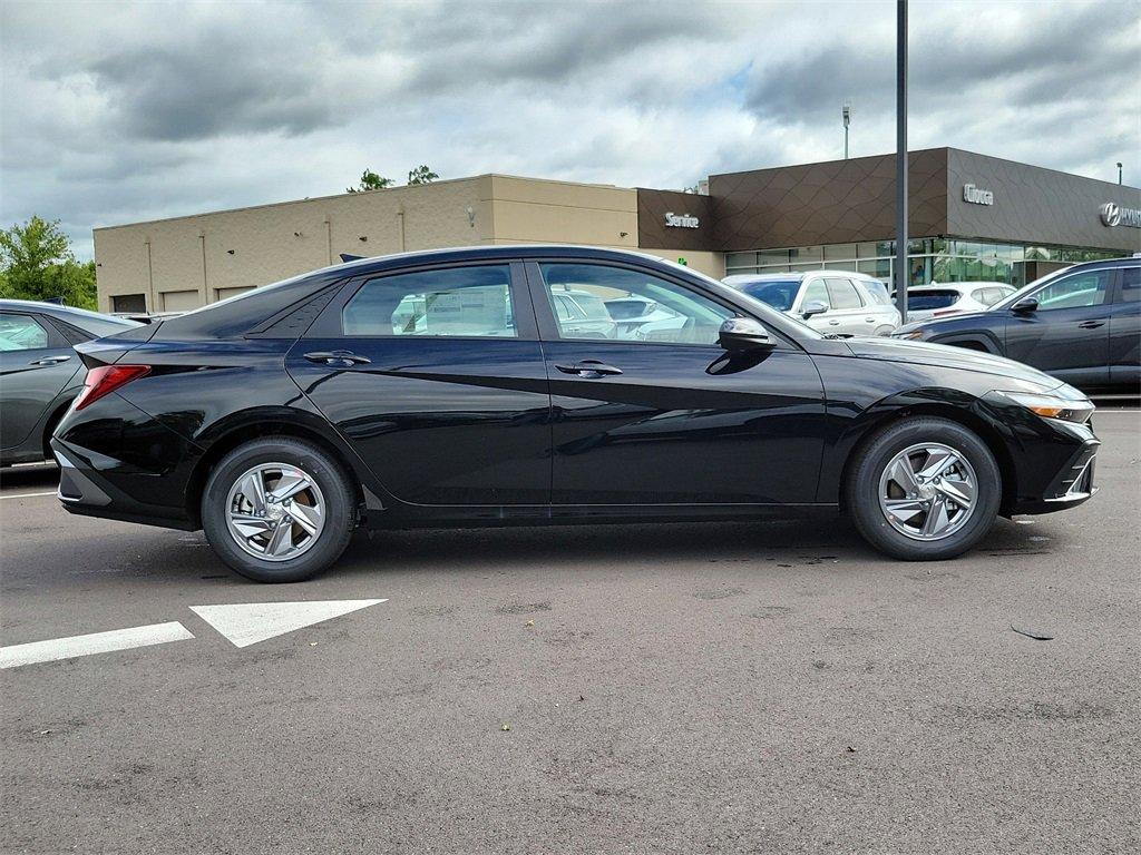 2024 Hyundai ELANTRA Vehicle Photo in Muncy, PA 17756