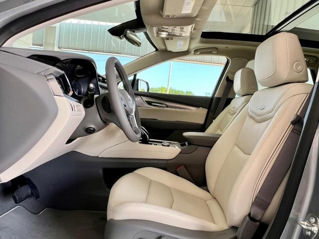 2025 Cadillac XT5 Vehicle Photo in EFFINGHAM, IL 62401-2832