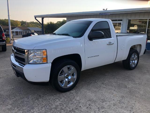 Used 2011 Chevrolet Silverado 1500 Work Truck with VIN 1GCNCPEX8BZ463885 for sale in Tishomingo, OK