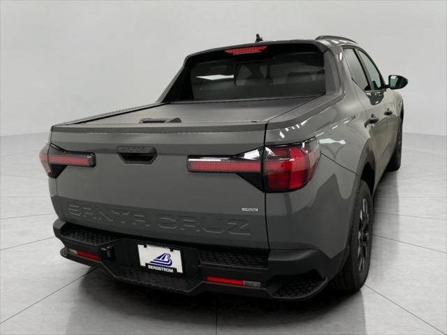 2025 Hyundai SANTA CRUZ Vehicle Photo in Appleton, WI 54913