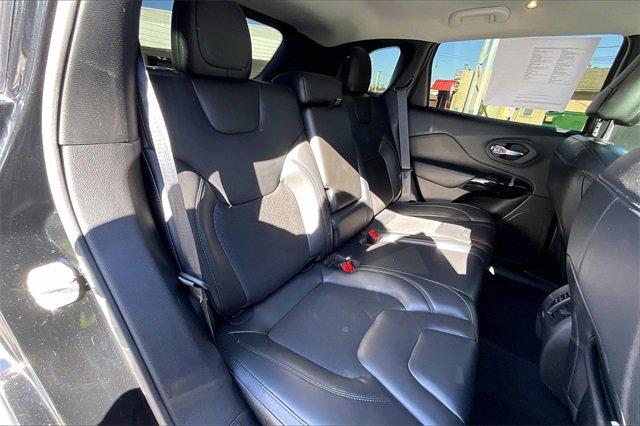 2021 Jeep Cherokee Vehicle Photo in INDEPENDENCE, MO 64055-1314