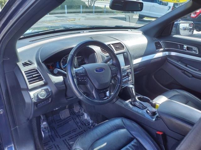 2017 Ford Explorer Vehicle Photo in Plainfield, IL 60586