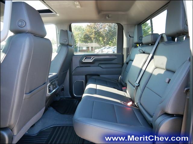 2025 Chevrolet Silverado 3500 HD Vehicle Photo in MAPLEWOOD, MN 55119-4794