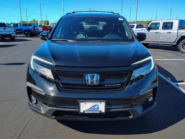 2022 Honda Pilot Vehicle Photo in GREEN BAY, WI 54304-5303