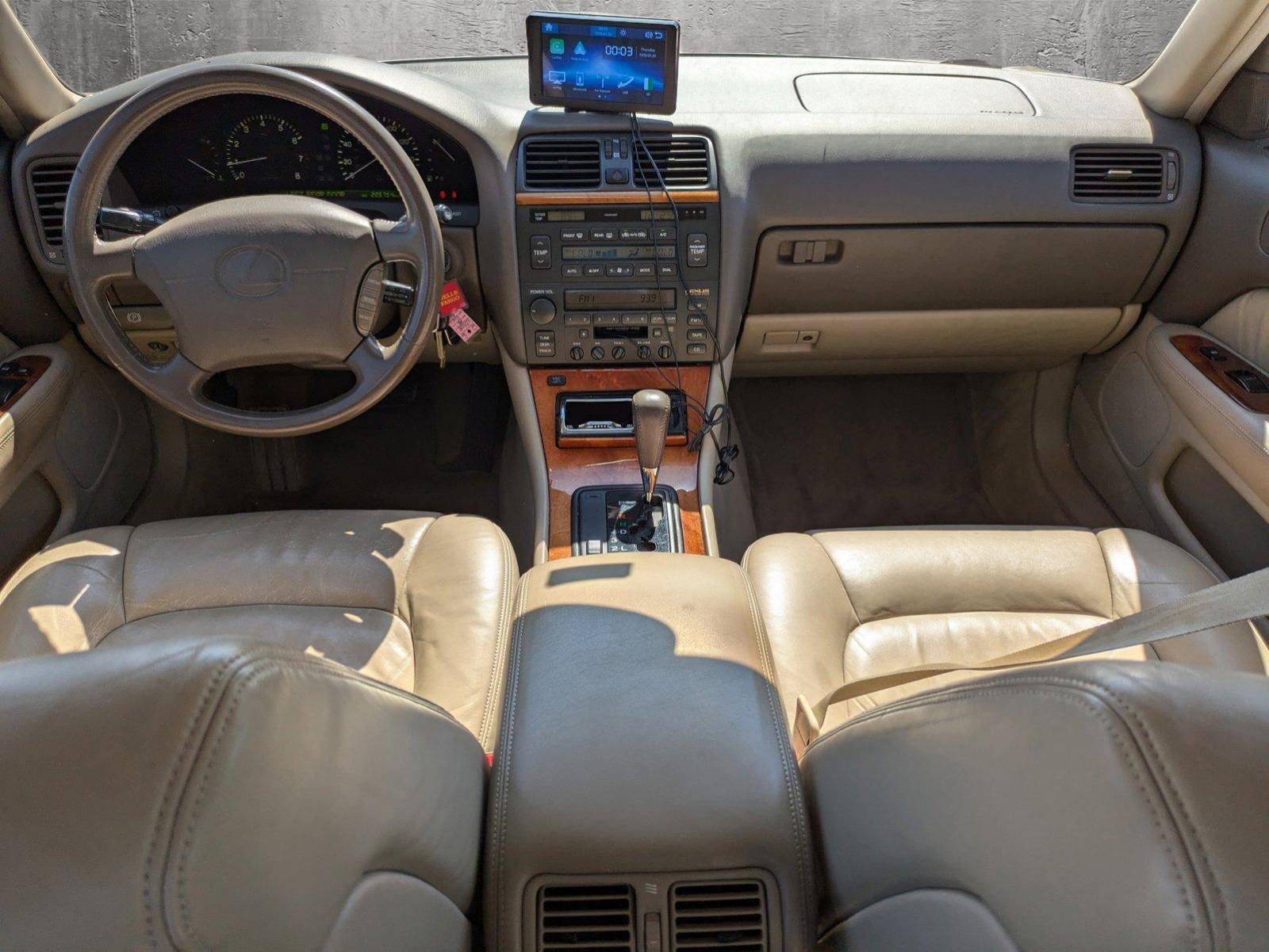 1998 Lexus LS 400 Luxury Sdn Vehicle Photo in Corpus Christi, TX 78415