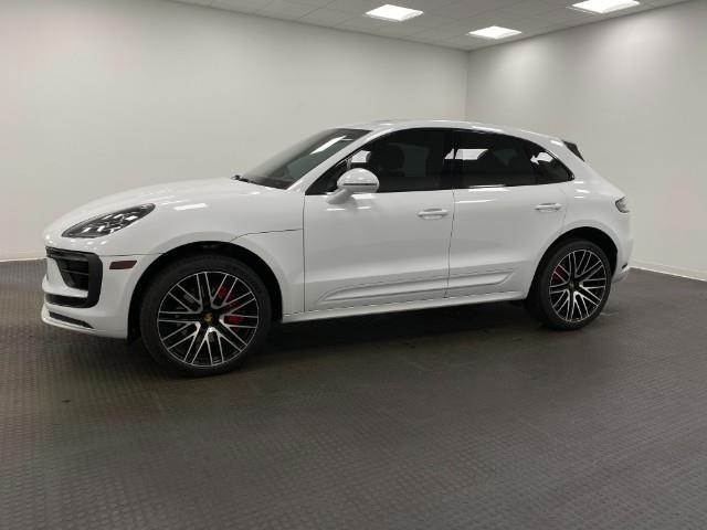 2022 Porsche Macan Vehicle Photo in Appleton, WI 54913