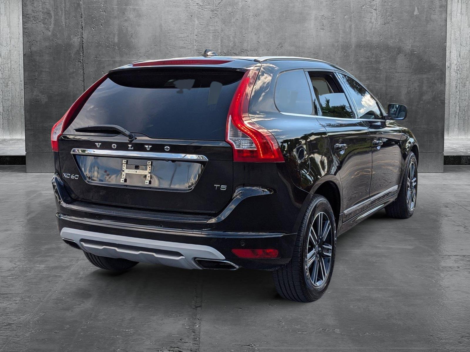 2017 Volvo XC60 Vehicle Photo in Hollywood, FL 33021