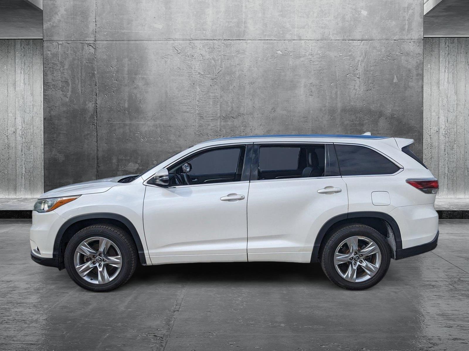 2016 Toyota Highlander Vehicle Photo in Tampa, FL 33614