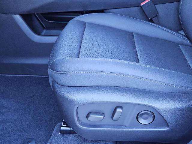 2025 Chevrolet Equinox Vehicle Photo in TERRELL, TX 75160-3007