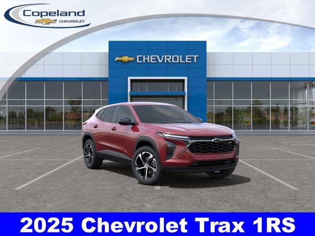 2025 Chevrolet Trax Vehicle Photo in BROCKTON, MA 02301-7113