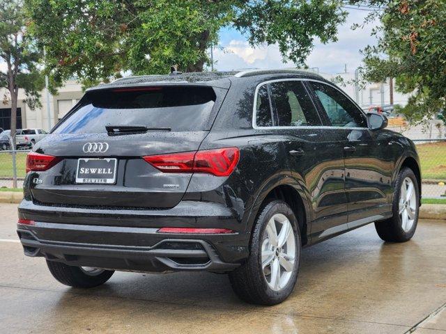 2024 Audi Q3 Vehicle Photo in HOUSTON, TX 77090