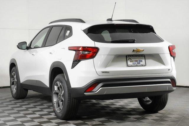 2025 Chevrolet Trax Vehicle Photo in PUYALLUP, WA 98371-4149