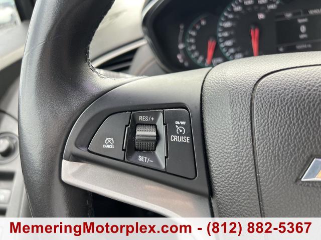 2018 Chevrolet Trax Vehicle Photo in VINCENNES, IN 47591-5519