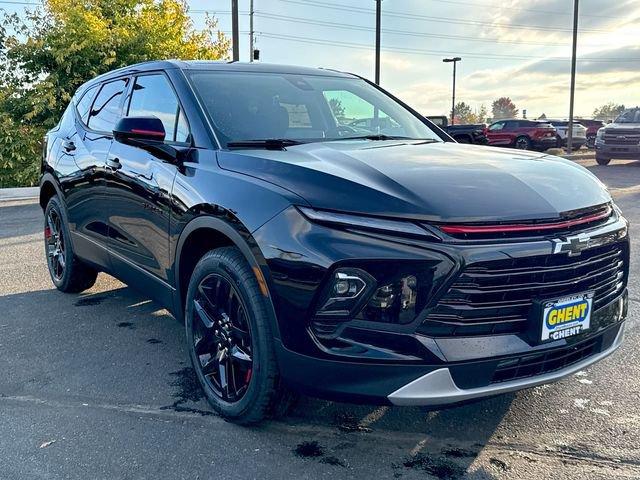 2025 Chevrolet Blazer Vehicle Photo in GREELEY, CO 80634-4125