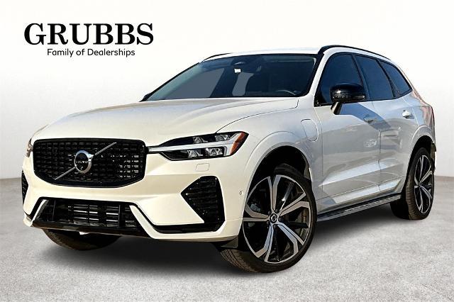 2024 Volvo XC60 Recharge Plug-In Hybrid Vehicle Photo in Houston, TX 77007