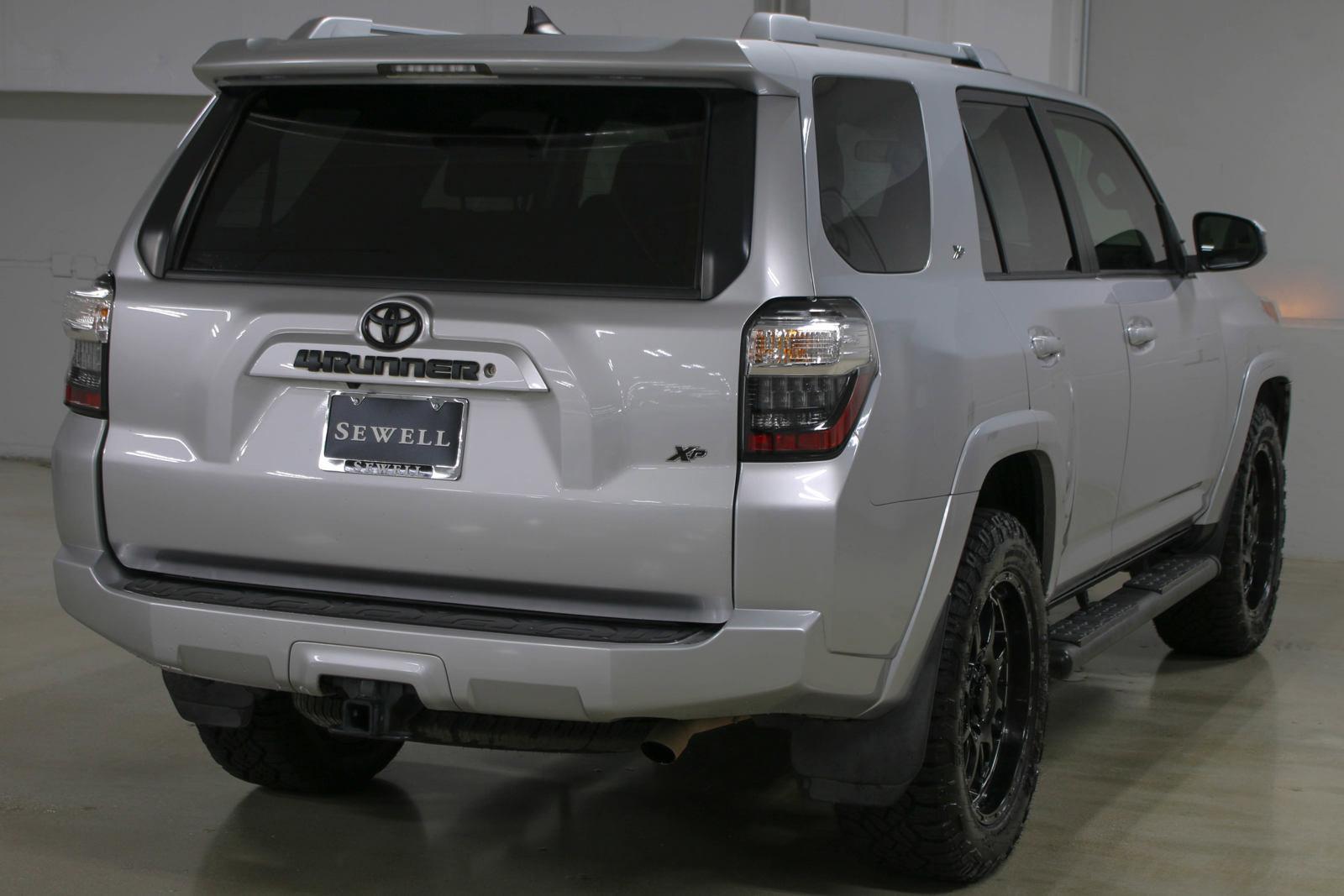 2016 Toyota 4Runner Vehicle Photo in SUGAR LAND, TX 77478