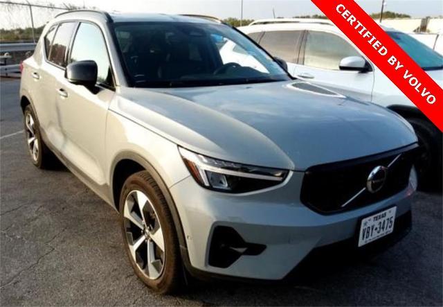 2024 Volvo XC40 Vehicle Photo in Grapevine, TX 76051