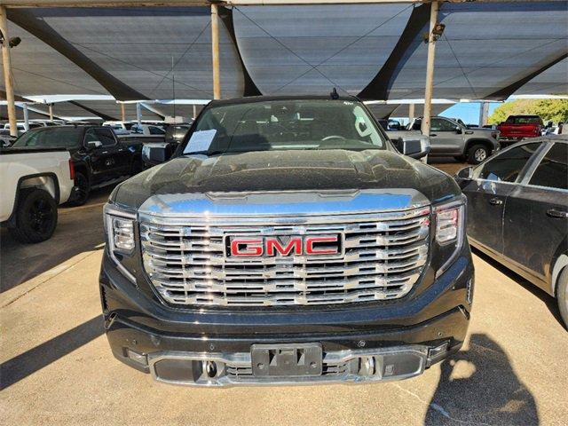 Used 2022 GMC Sierra 1500 Denali Denali with VIN 3GTUUGET6NG639729 for sale in Arlington, TX