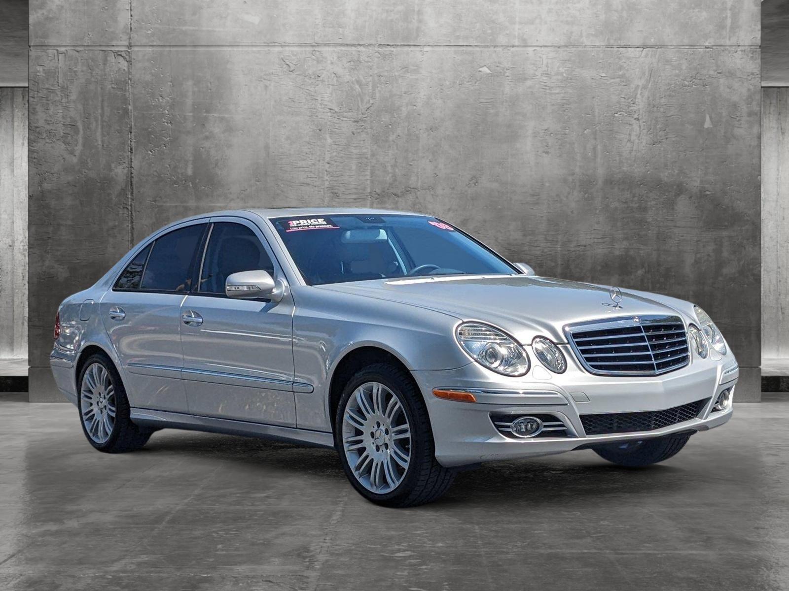 2008 Mercedes-Benz E-Class Vehicle Photo in GREENACRES, FL 33463-3207