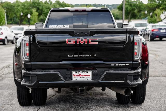 2021 GMC Sierra 3500HD Vehicle Photo in Akron, OH 44312