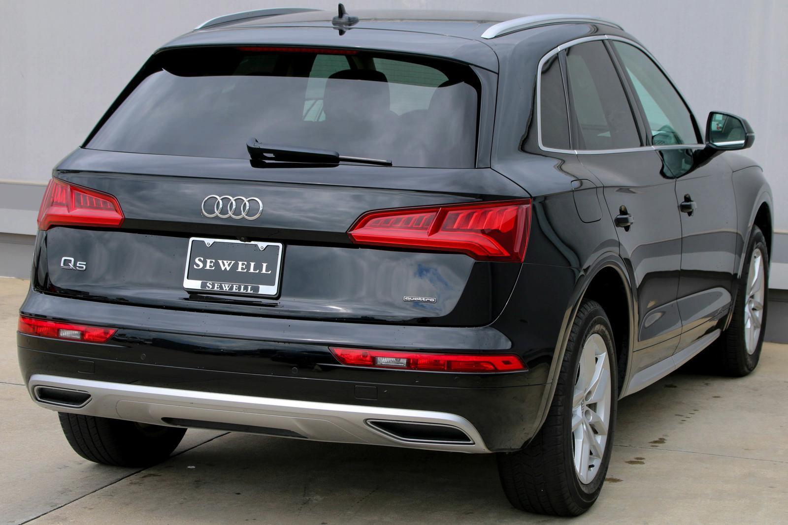 2020 Audi Q5 Vehicle Photo in SUGAR LAND, TX 77478