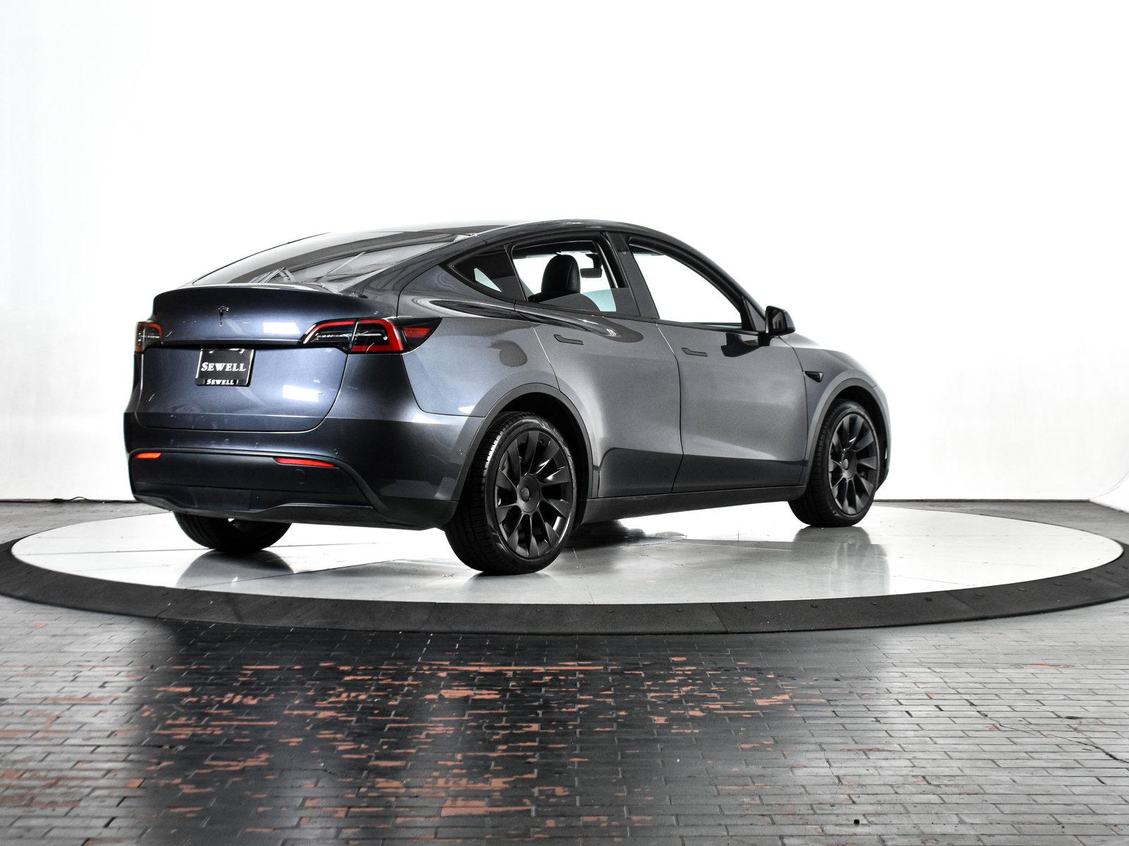 2022 Tesla Model Y Vehicle Photo in DALLAS, TX 75235