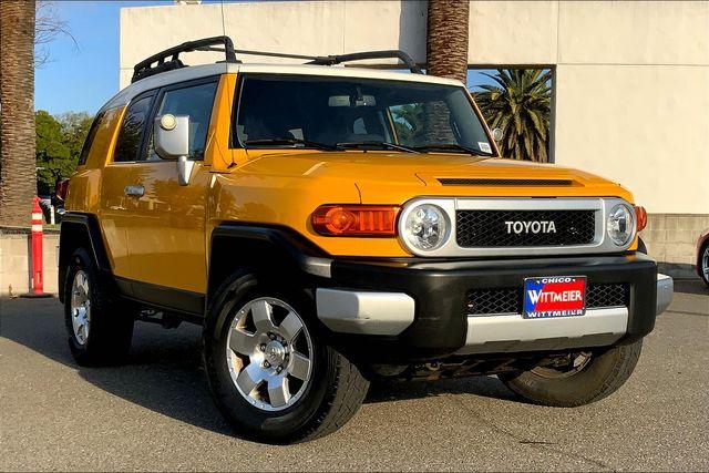 Used 2009 Toyota FJ Cruiser Base with VIN JTEBU11F39K068117 for sale in Chico, CA