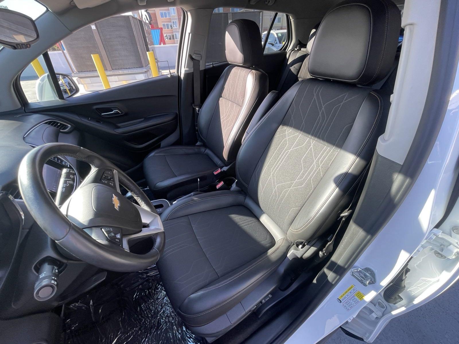 2022 Chevrolet Trax Vehicle Photo in LOS ANGELES, CA 90007-3794