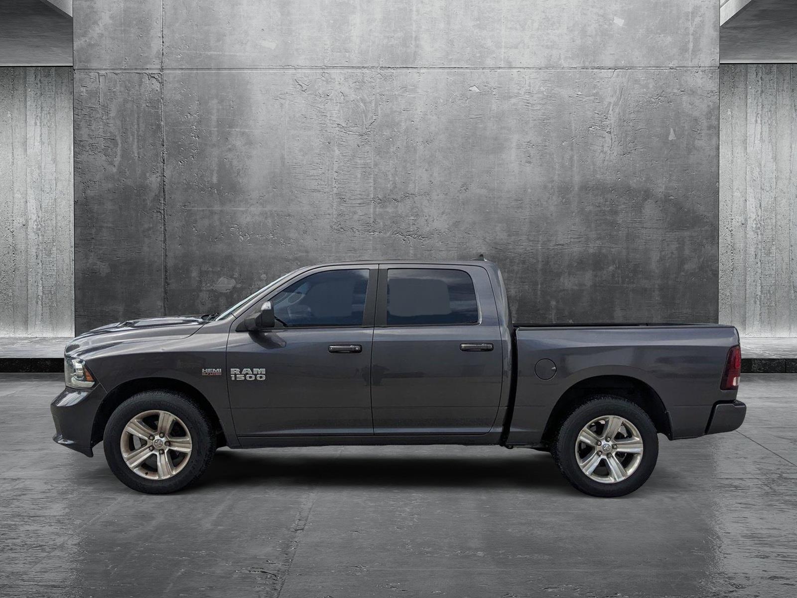 2016 Ram 1500 Vehicle Photo in GREENACRES, FL 33463-3207