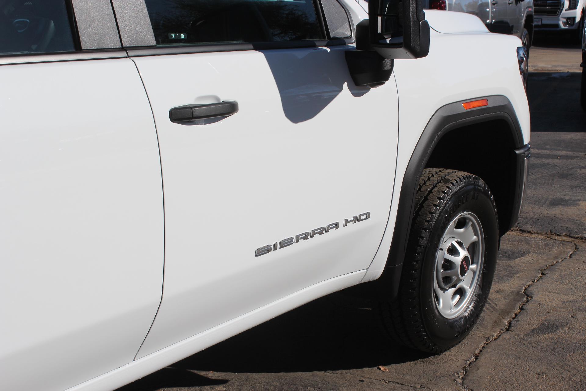 2025 GMC Sierra 2500 HD Vehicle Photo in AURORA, CO 80012-4011