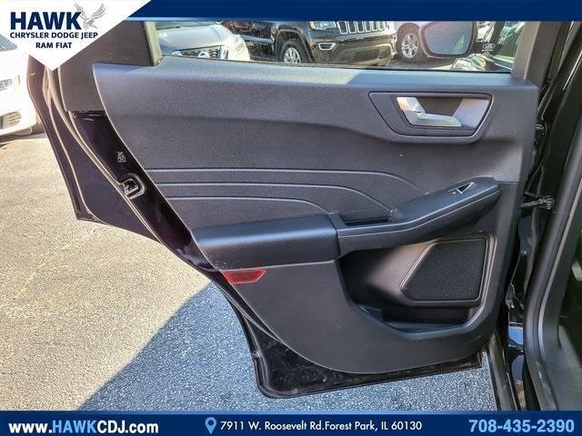 2022 Ford Escape Vehicle Photo in Saint Charles, IL 60174