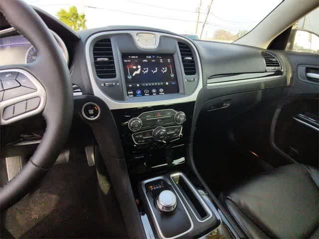 2023 Chrysler 300 Vehicle Photo in Corpus Christi, TX 78411