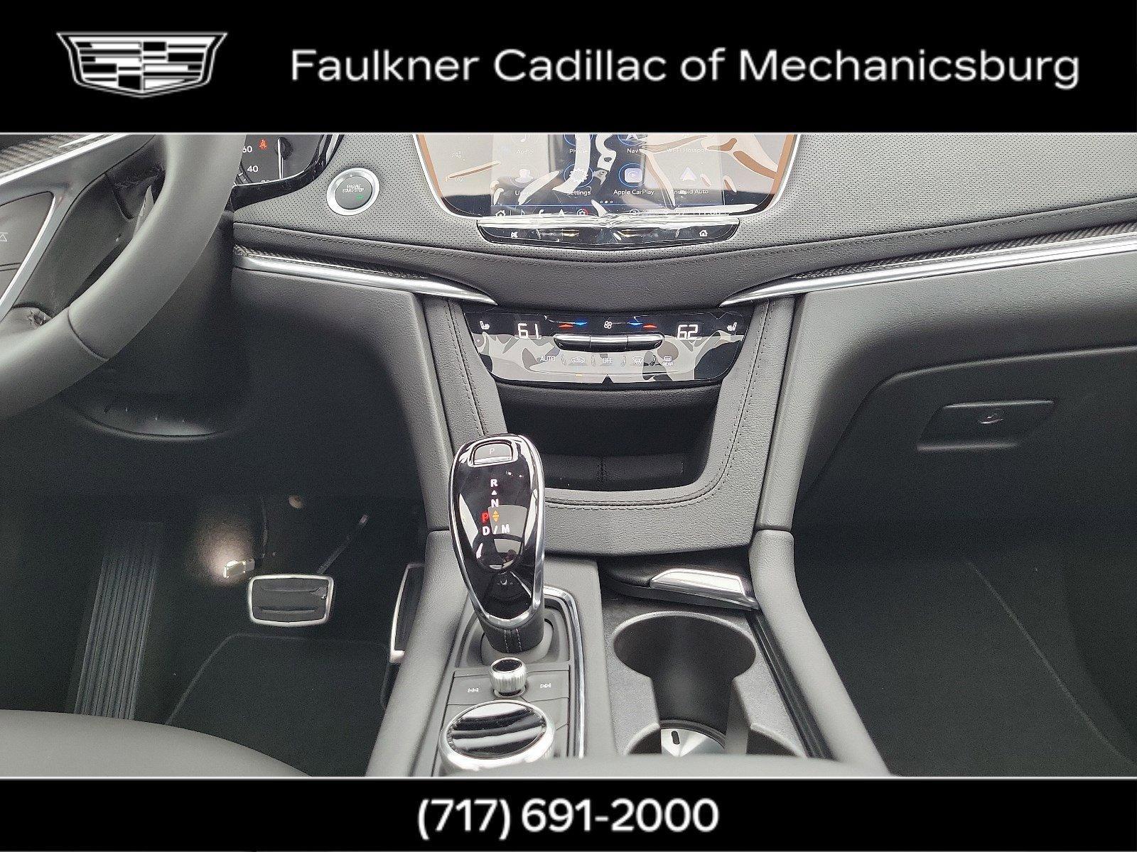 2024 Cadillac XT5 Vehicle Photo in MECHANICSBURG, PA 17050-1707