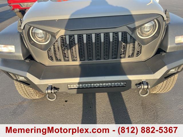 2020 Jeep Gladiator Vehicle Photo in VINCENNES, IN 47591-5519