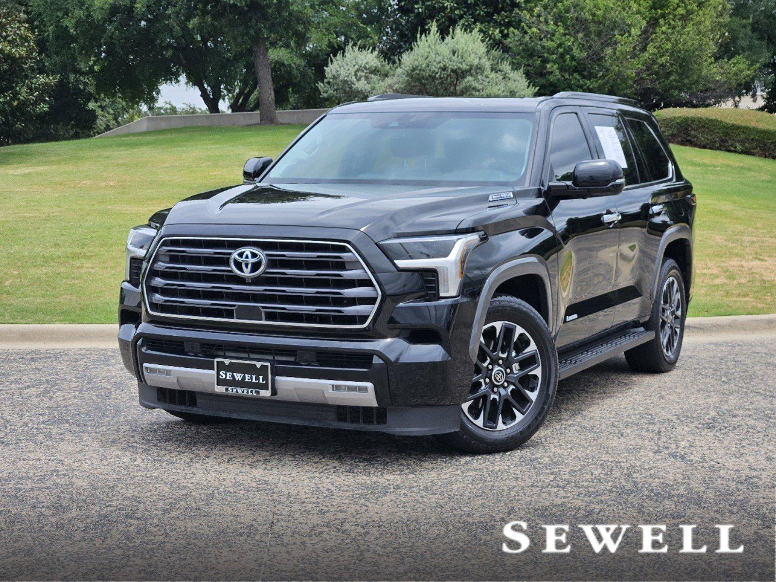 2023 Toyota Sequoia Vehicle Photo in FORT WORTH, TX 76132