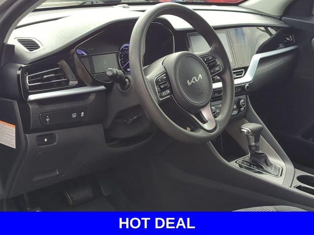 2022 Kia Niro Vehicle Photo in Merrillville, IN 46410