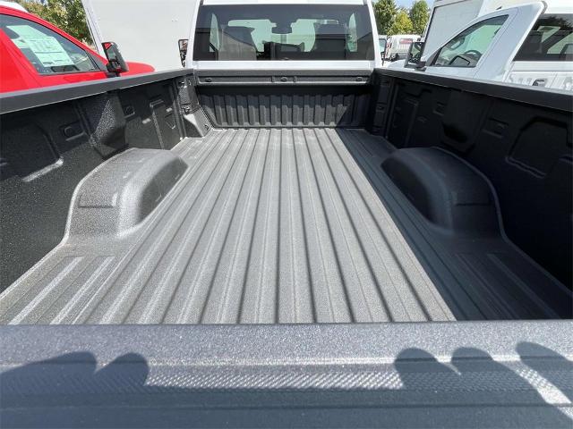 2024 Chevrolet Silverado 3500 HD Vehicle Photo in ALCOA, TN 37701-3235